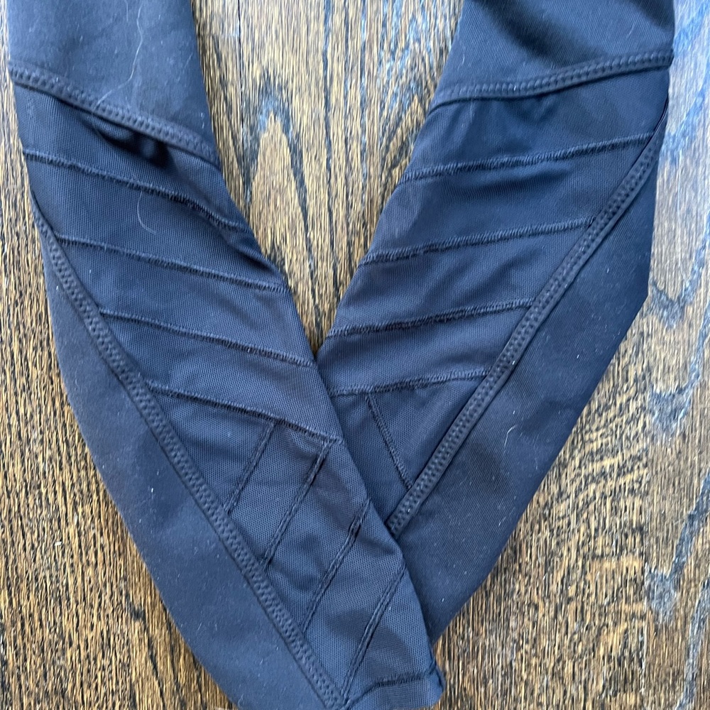 Ivivia leggings. Black Girls size 14